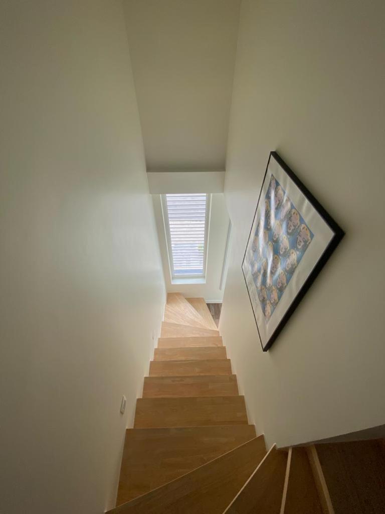 Recent En Lichtrijk Duplex-Appartement Te 温都尼 外观 照片