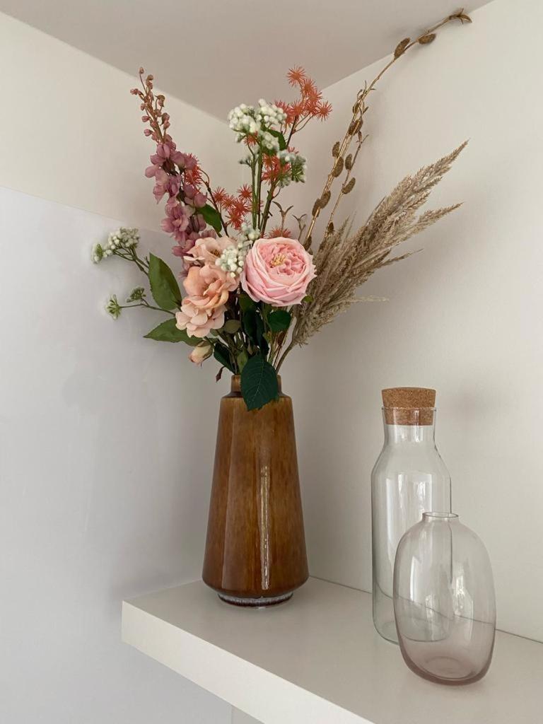 Recent En Lichtrijk Duplex-Appartement Te 温都尼 外观 照片